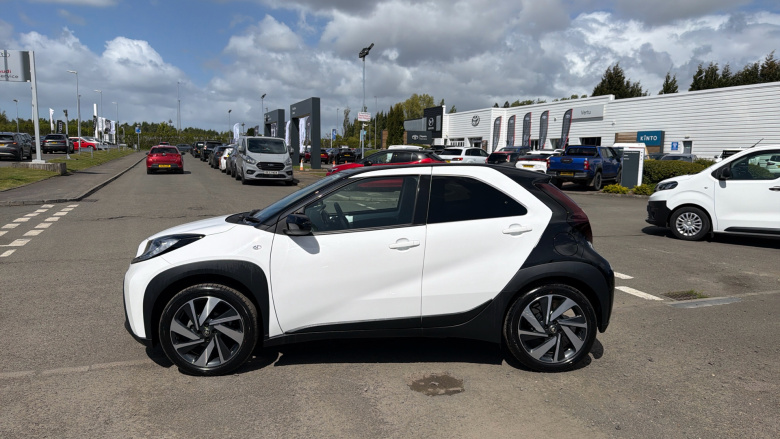 Toyota Aygo X 1.0 VVT-i Edge 5dr Petrol Hatchback